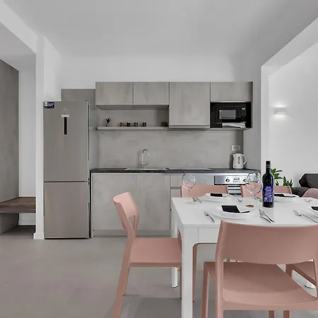 Beachfront Sea - Srzic Apartman Makarska