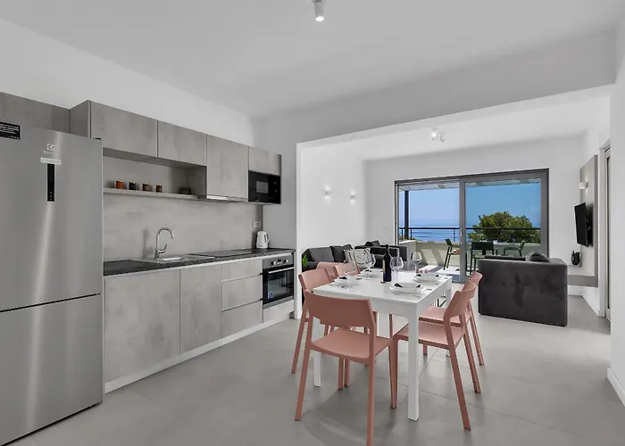 Beachfront Sea - Srzic Apartman *