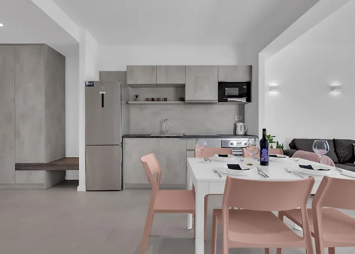 Beachfront Sea - Srzic Apartman Makarska