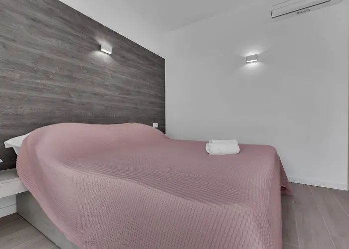 Apartman Beachfront Sea - Srzic *